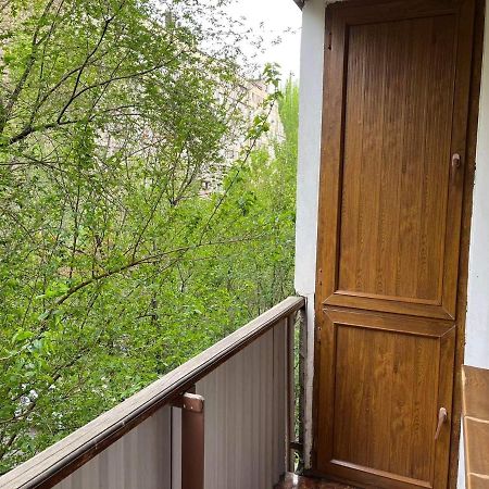 Apartment In City Center 예레반 외부 사진